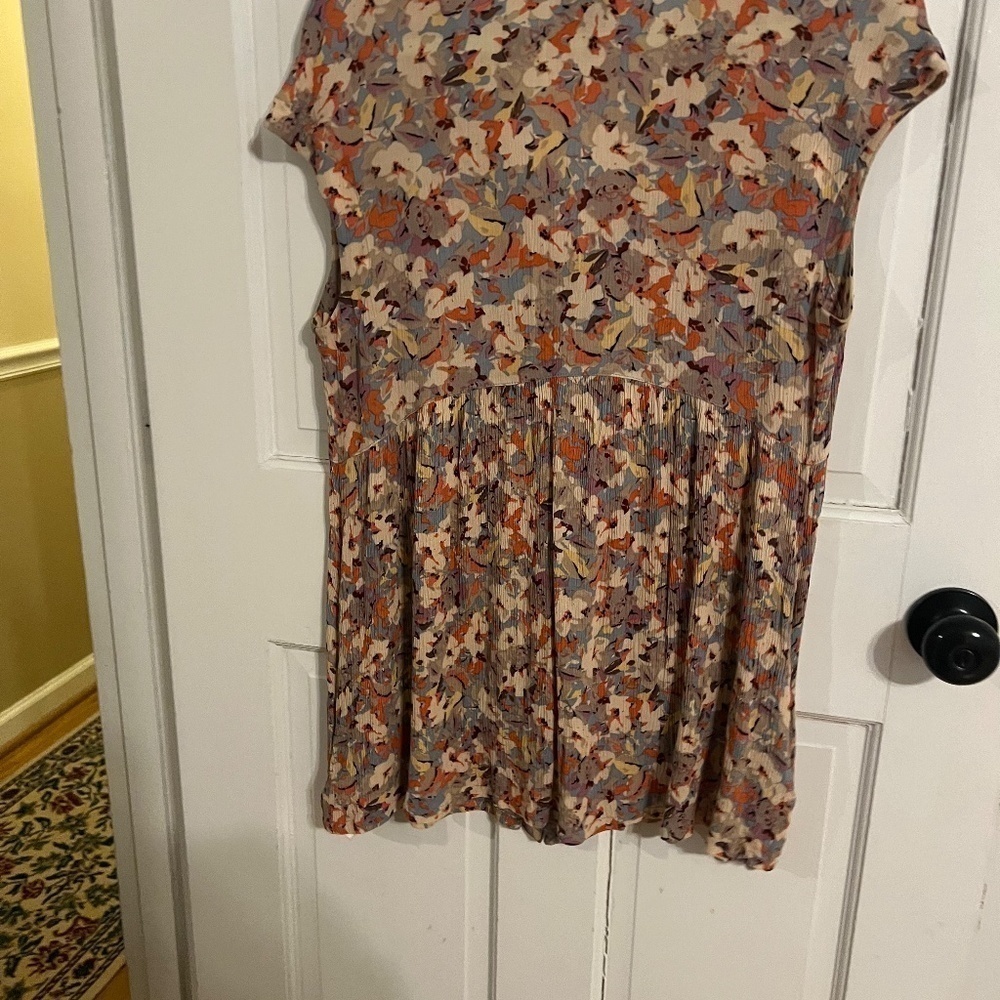 Anthropologie Vanessa Virginia Top floral top size small - Picture 5 of 7